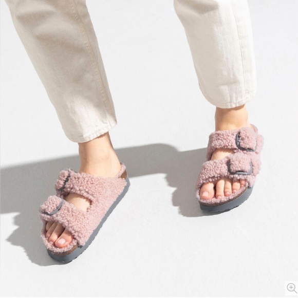 Arizona Big Buckle Shearling - Picture 3 of 10